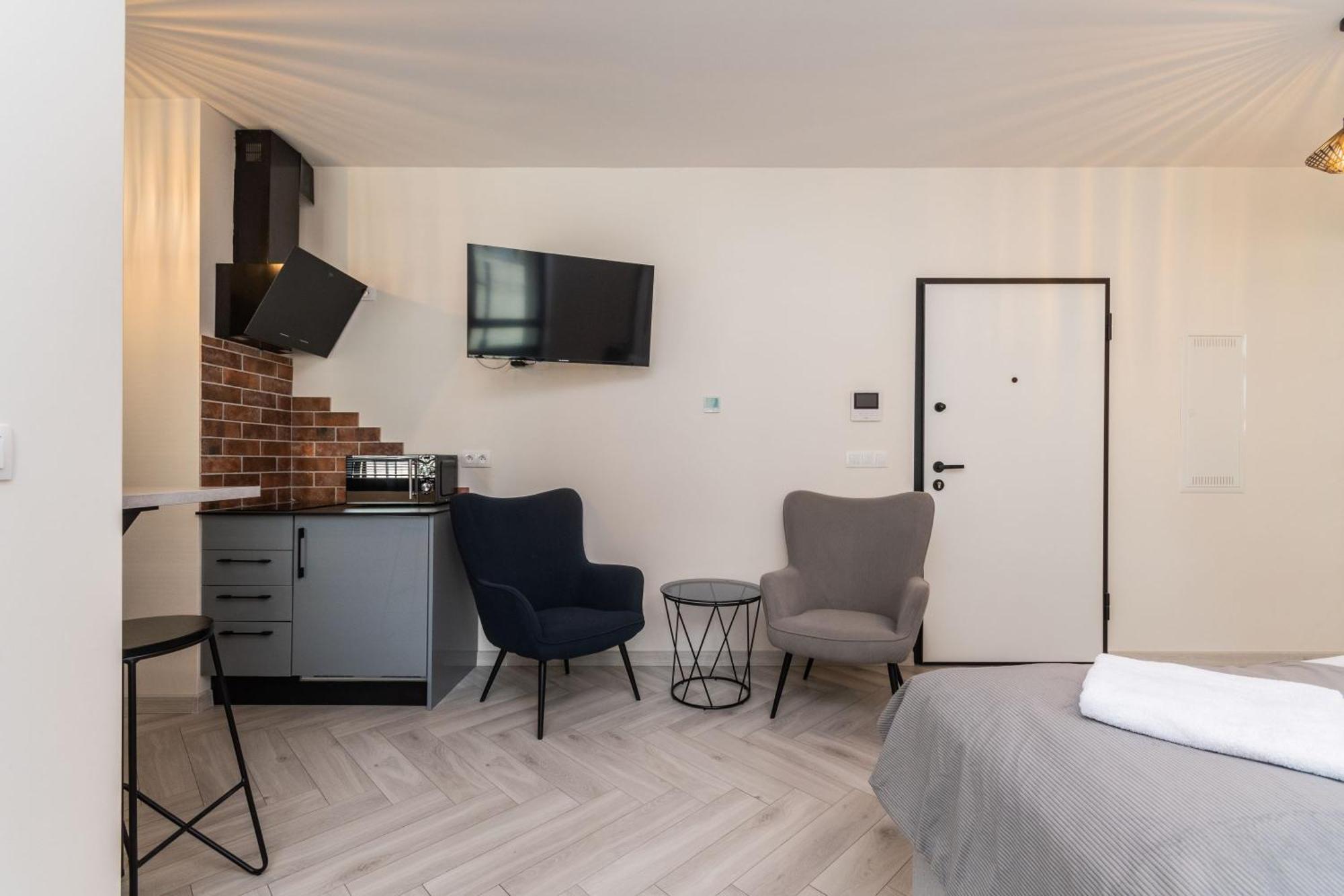 Doki Studio Stocznia By Grand Apartments Gdańsk Extérieur photo