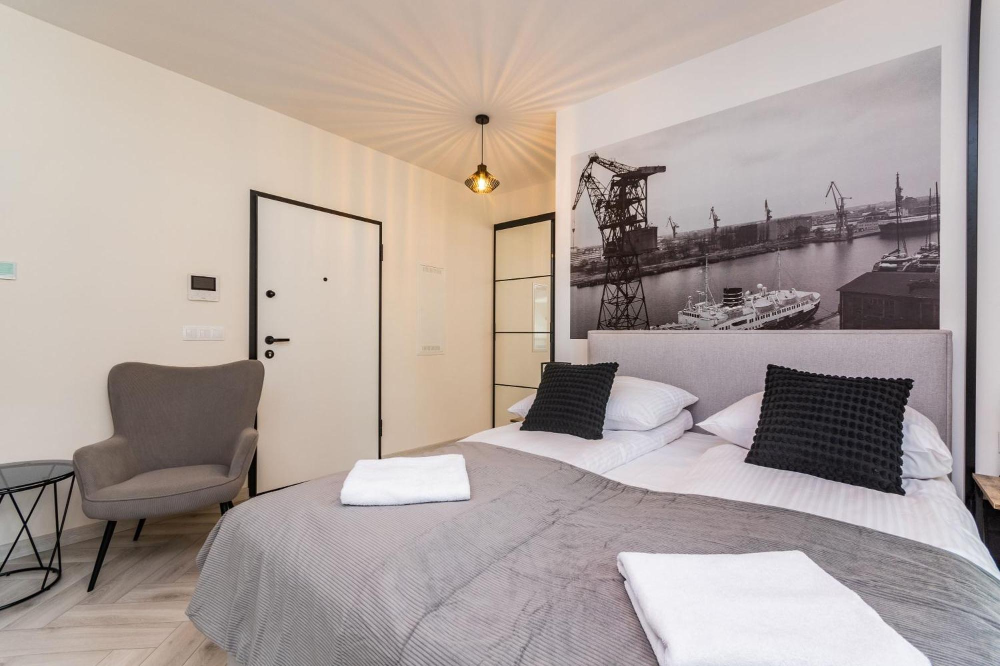 Doki Studio Stocznia By Grand Apartments Gdańsk Extérieur photo